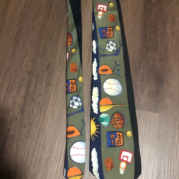 Vintage Mens Tie, The Save the Children Collection, SPORTS-O-RAMA - Picture 6 of 7